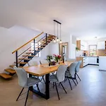 Balarini By Interhome * Vodnjan