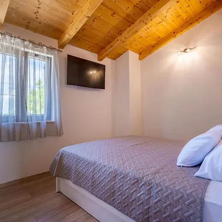 Balarini By Interhome *
