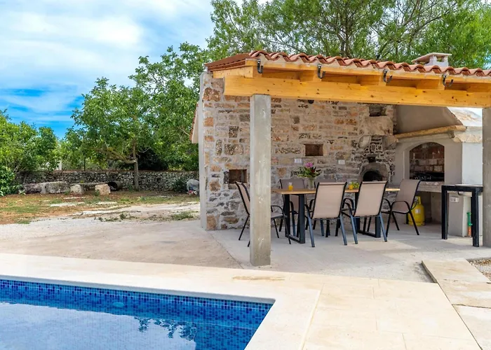 Balarini By Interhome Vodnjan